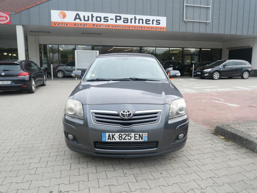 Annonce 398564935/TOYOTA_AVENSIS photo1