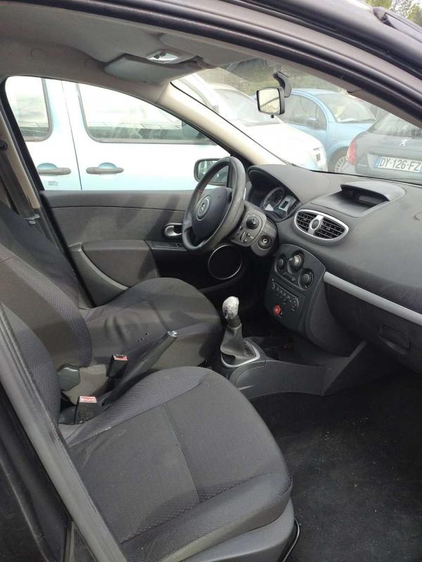 Annonce 400600093/RenaultClioIII1.2TCE photo2