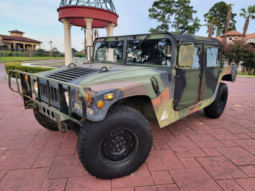 Annonce 403428349/CHA_1994_AM_General_Humvee photo1