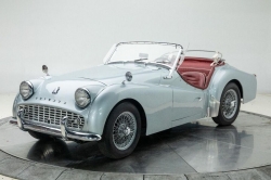 Triumph TR3 1961 69-Rhône