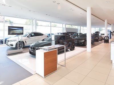 Facchinetti Automobiles - Agence officielle BMW Genève-Meyrin