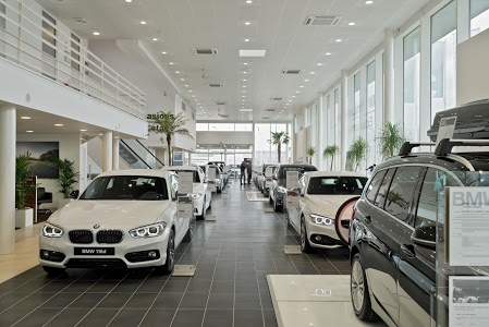BMW - Bavaria Concept photo1