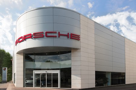 Centre Porsche Saint-Maur