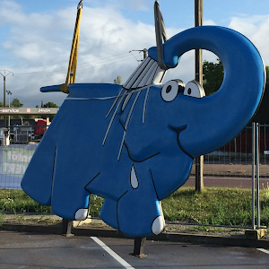 Elephant Bleu Chagny